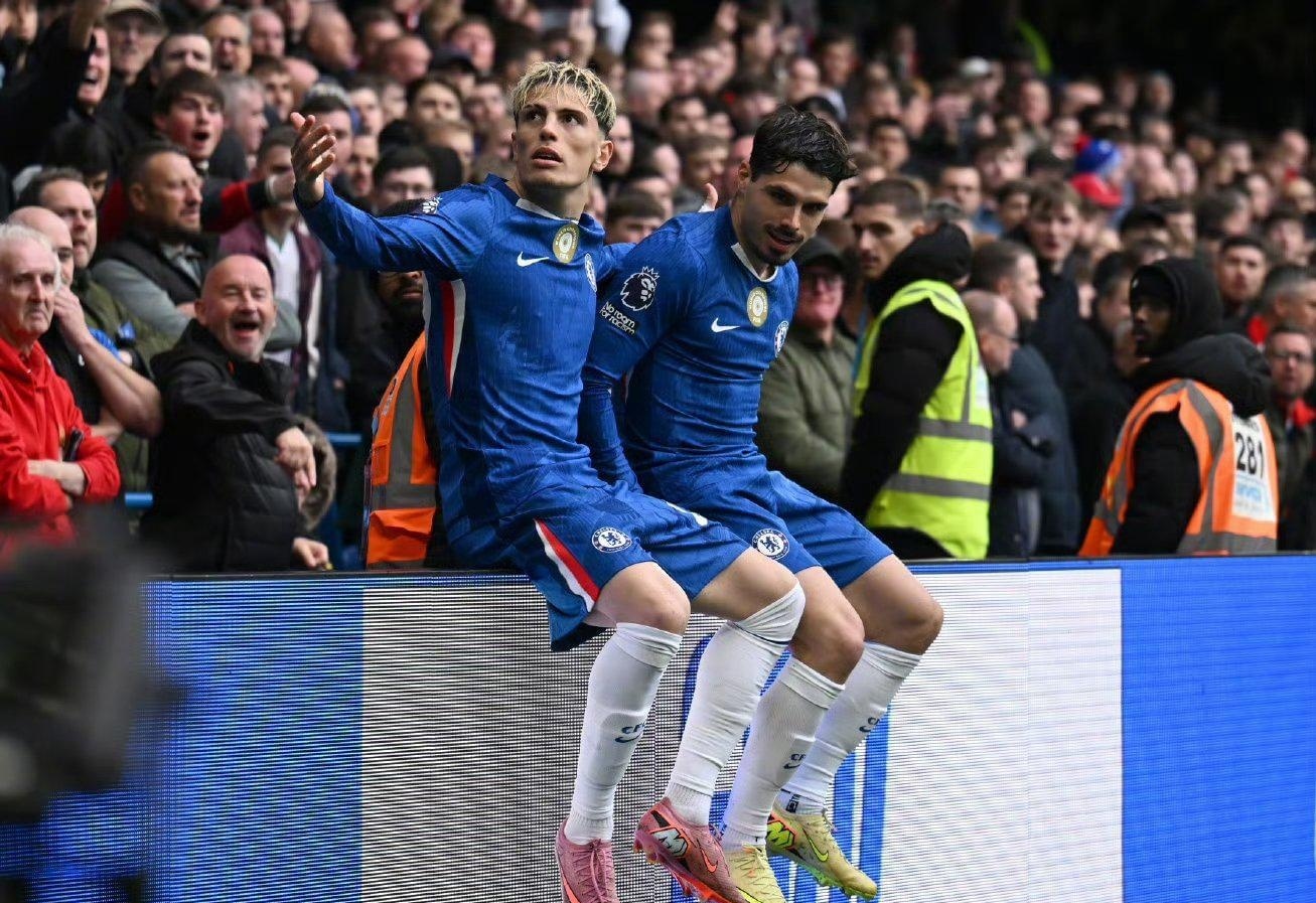 齐沃谈点球：这种接触在角球很常见，我会改变球员的应对思路（齐沃评点球：角球争抢常见此类接触，我会调整球员应对策略）