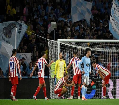 有伤在身？尼科缺席了两天的训练，也没进热身赛名单（带伤未愈？尼科连缺两日训练，热身赛无缘名单）